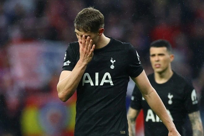 tottenham-phong-do-te